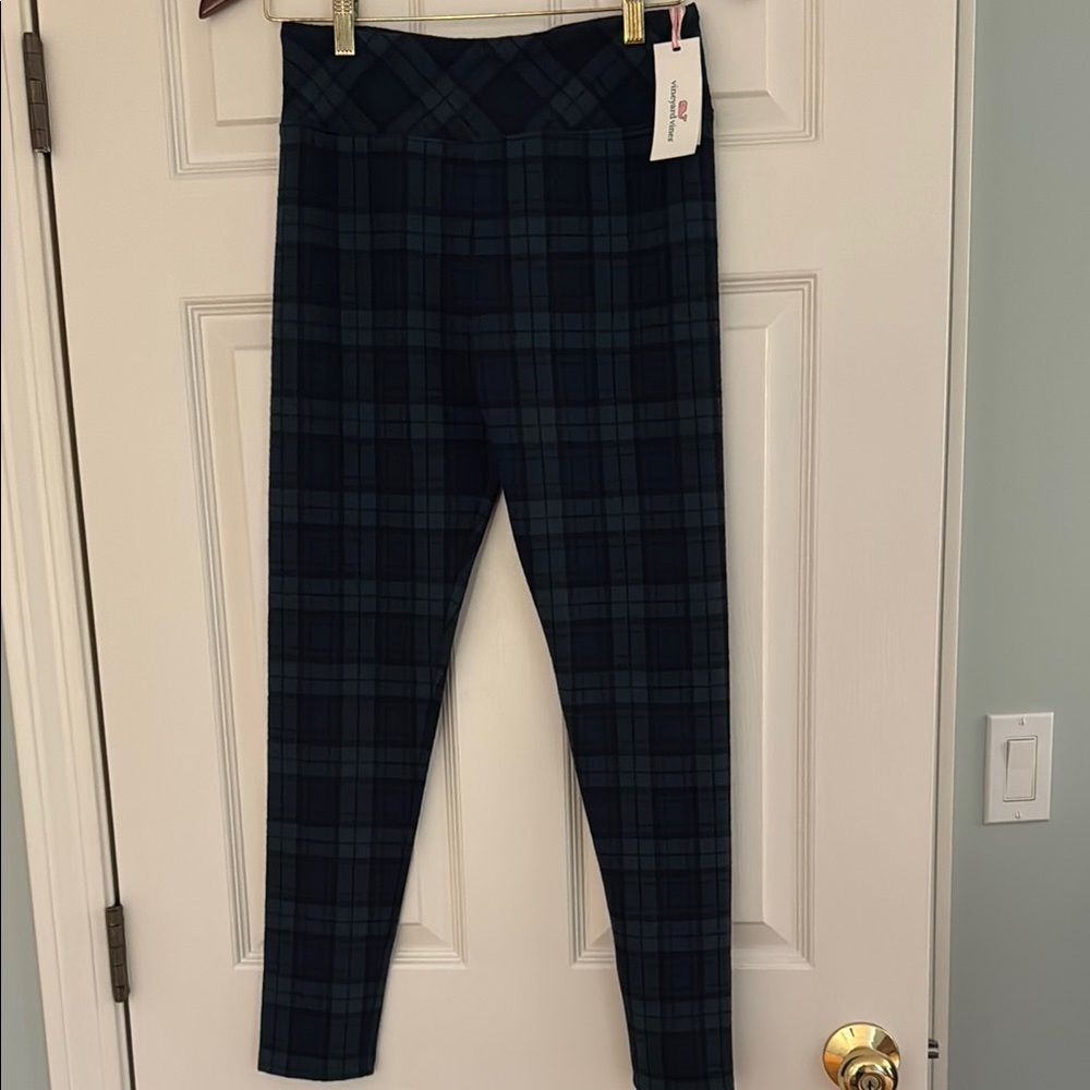Vineyard Vines cozy legging